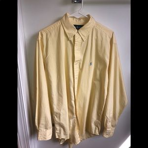 Men’s Medium yellow polo button down dress shirt.